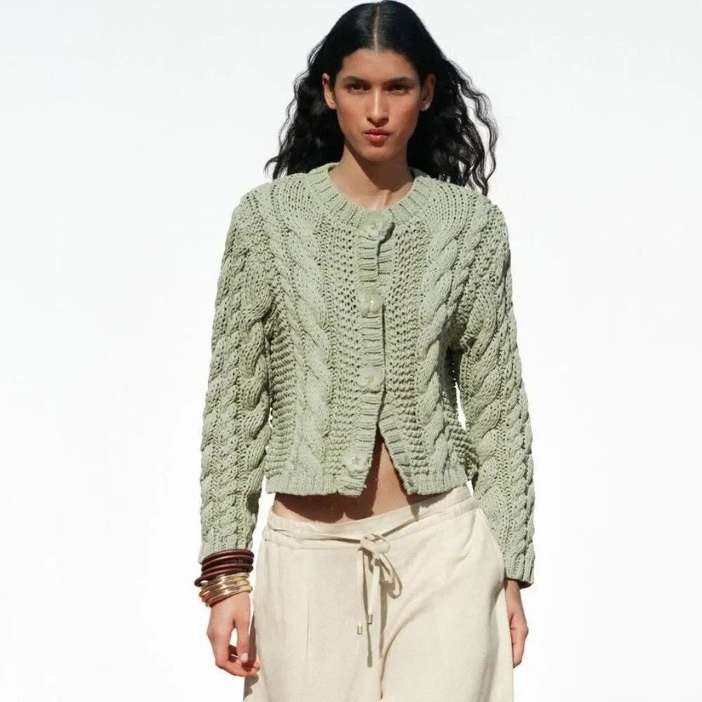 Zara Women Knit Sweater Cardigan Chunky M Green flower button 3920/237 NWT